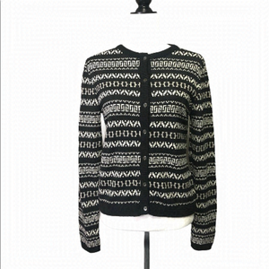 🆕 mondi knitted virgin wool cardigan